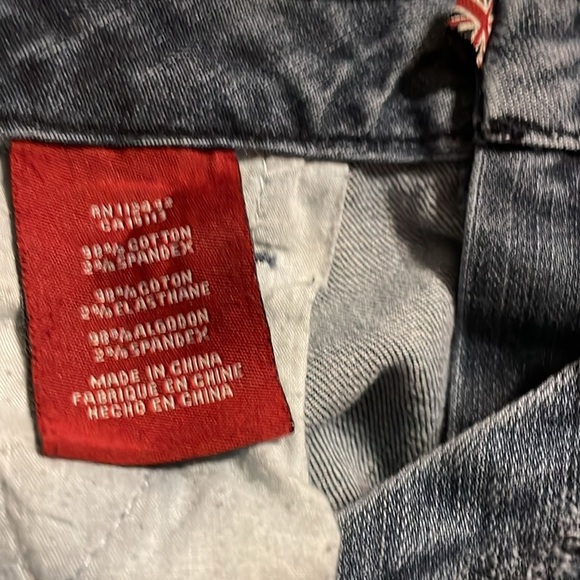 Makers of the original size 31 bootcut jeans mid wash low rise 8 inch rise Y2K - Picture 7 of 7